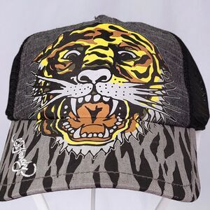 Ed Hardy Tiger Striped Snapback Cap Hat Gray with Black Mesh New Ed Hardy